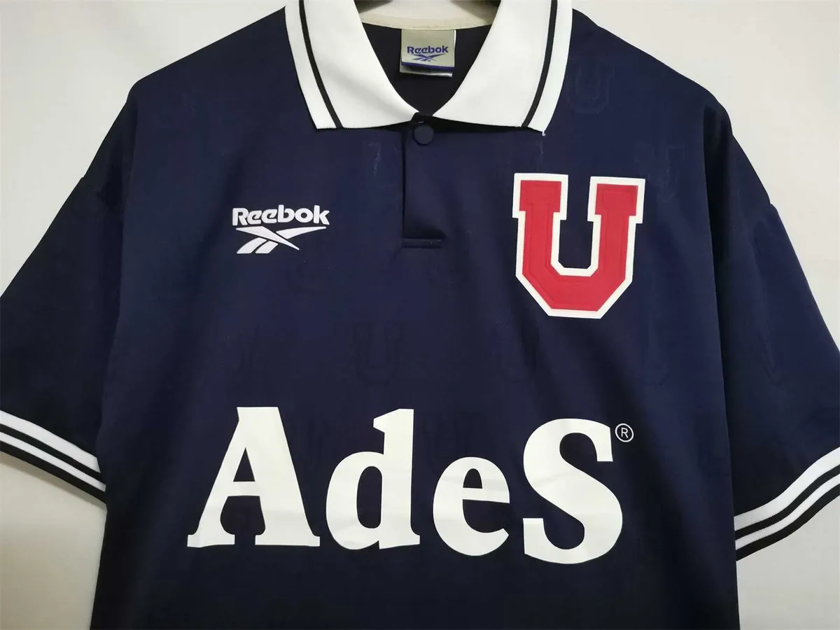 1998 University of Chile home 6