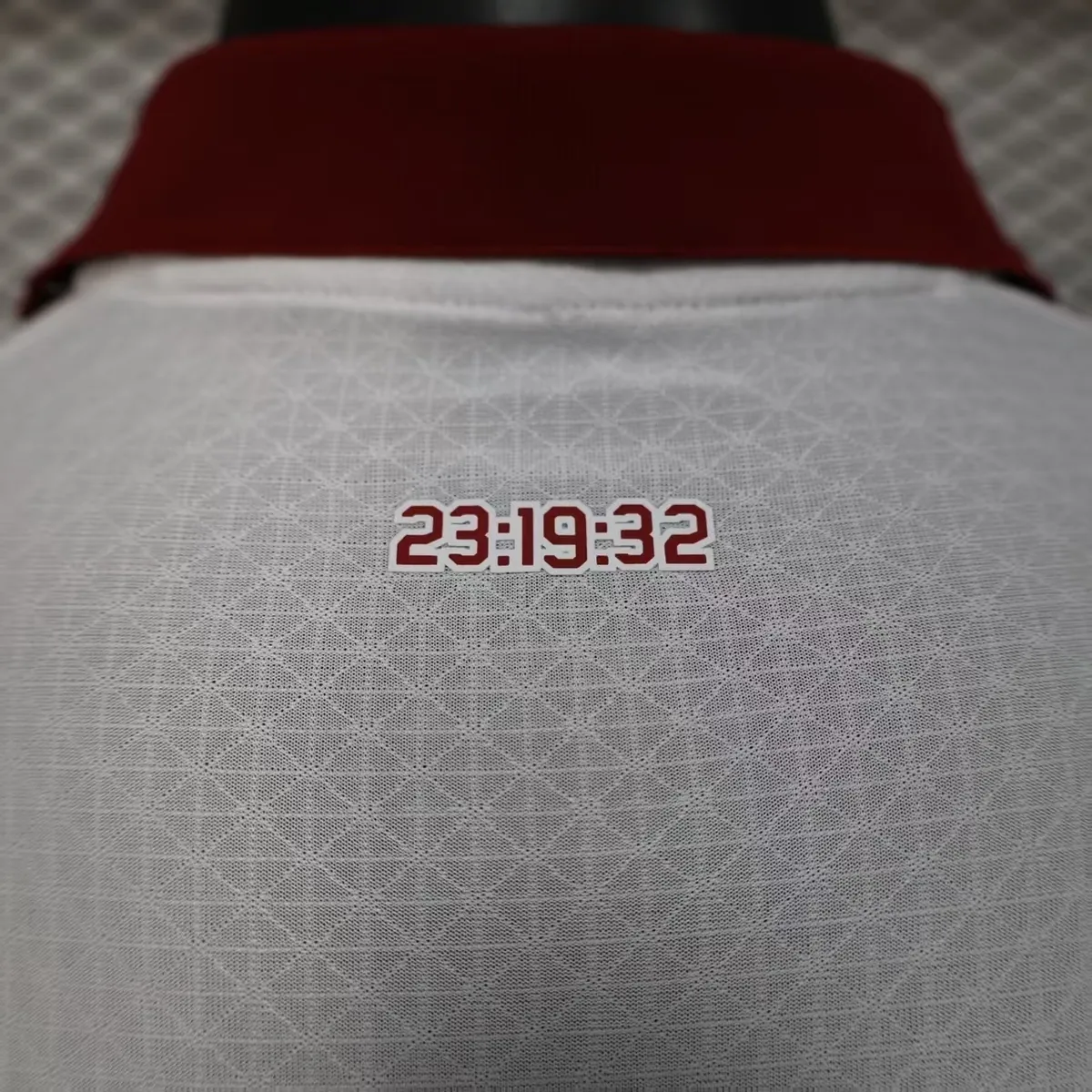 25-26 Galatasaray Away Kit Football Uniforms Sport Shirt Player Version AAAAJersey Supply Yupoo 3