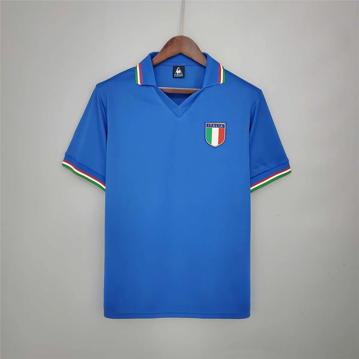 1982 Italy home 9