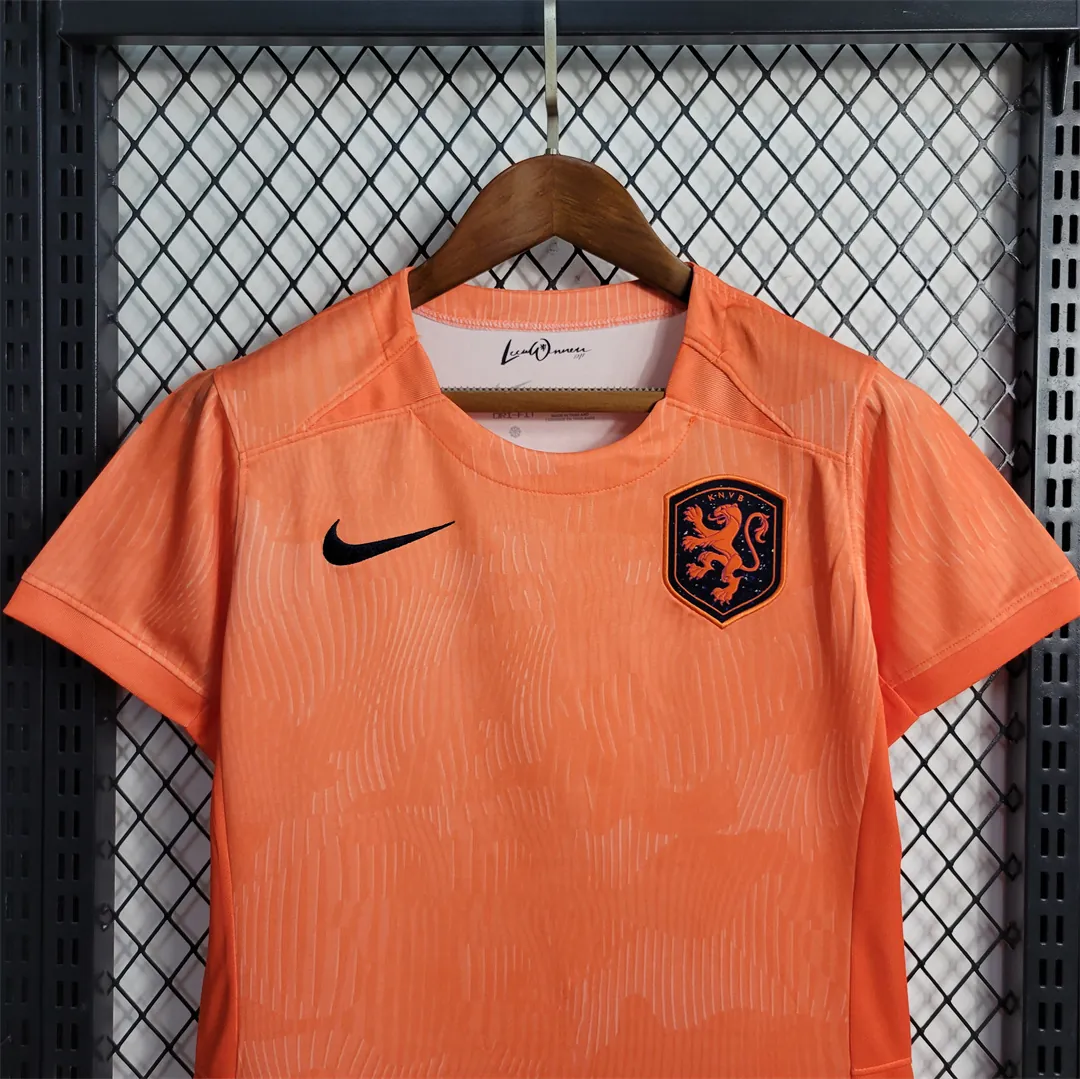 22-23 Women's Netherlands home 4