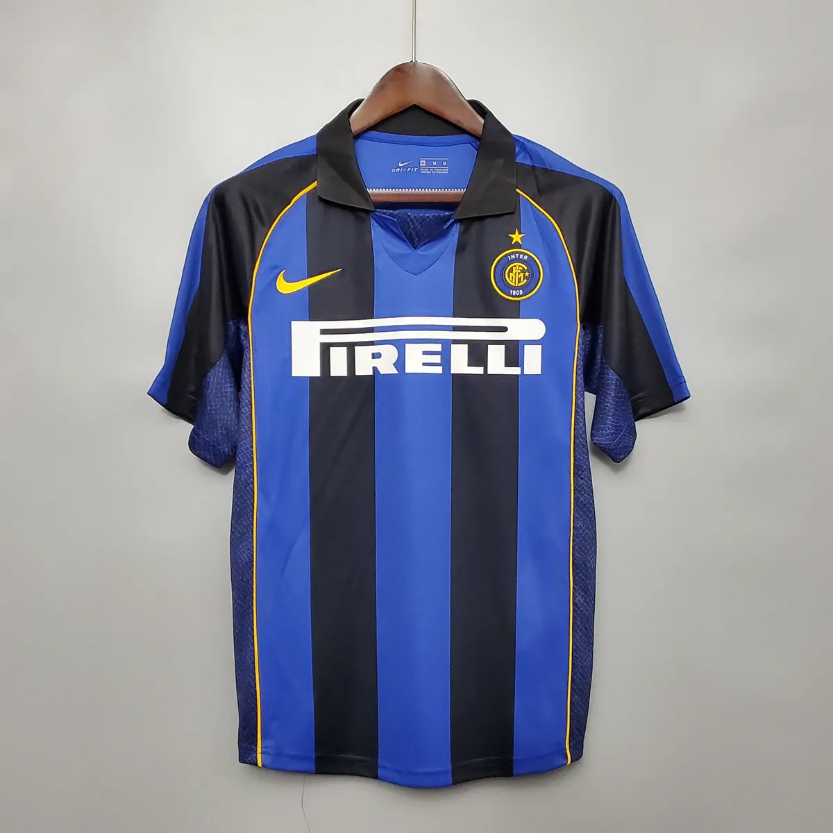 01-02 Inter Milan home 7