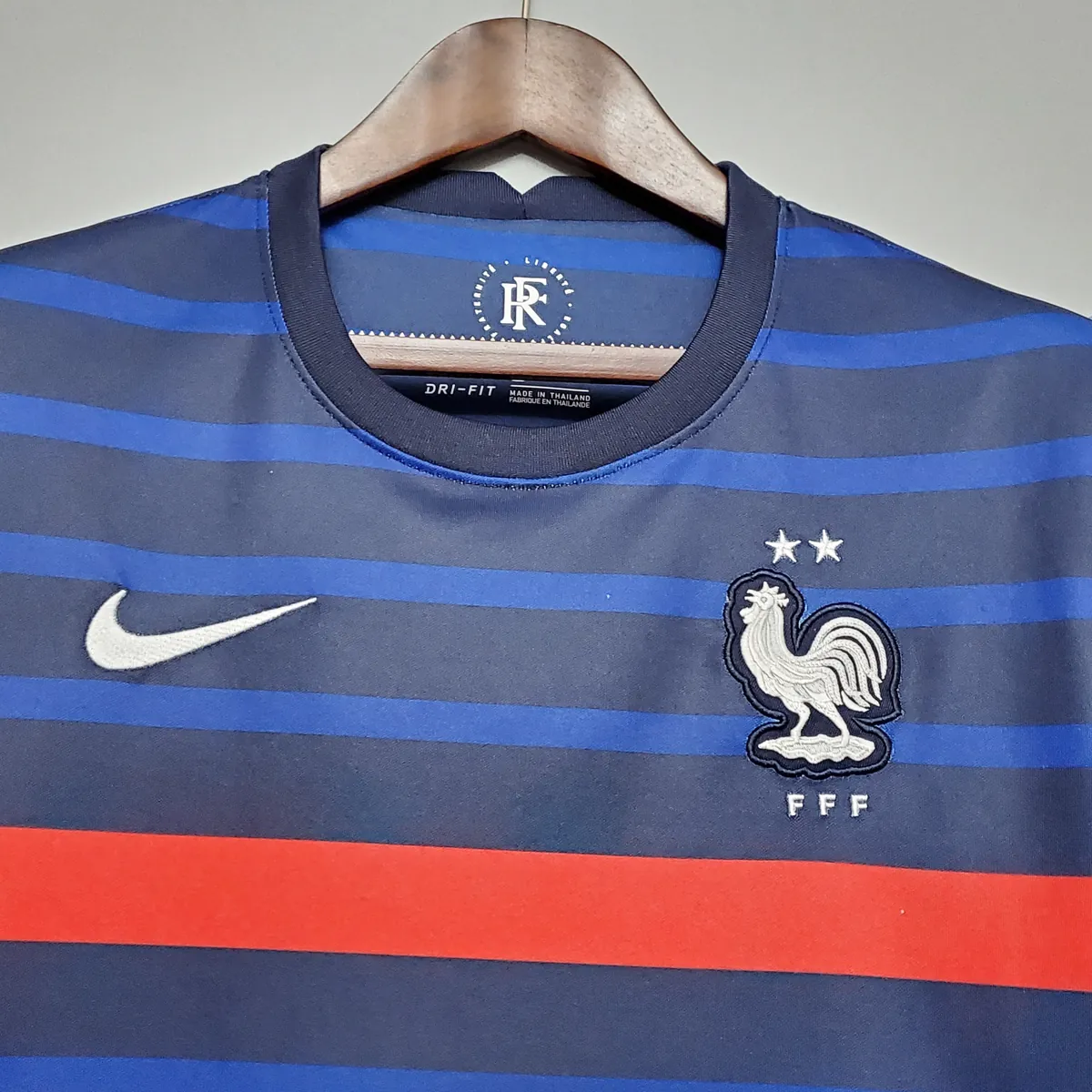 2020 France home 8