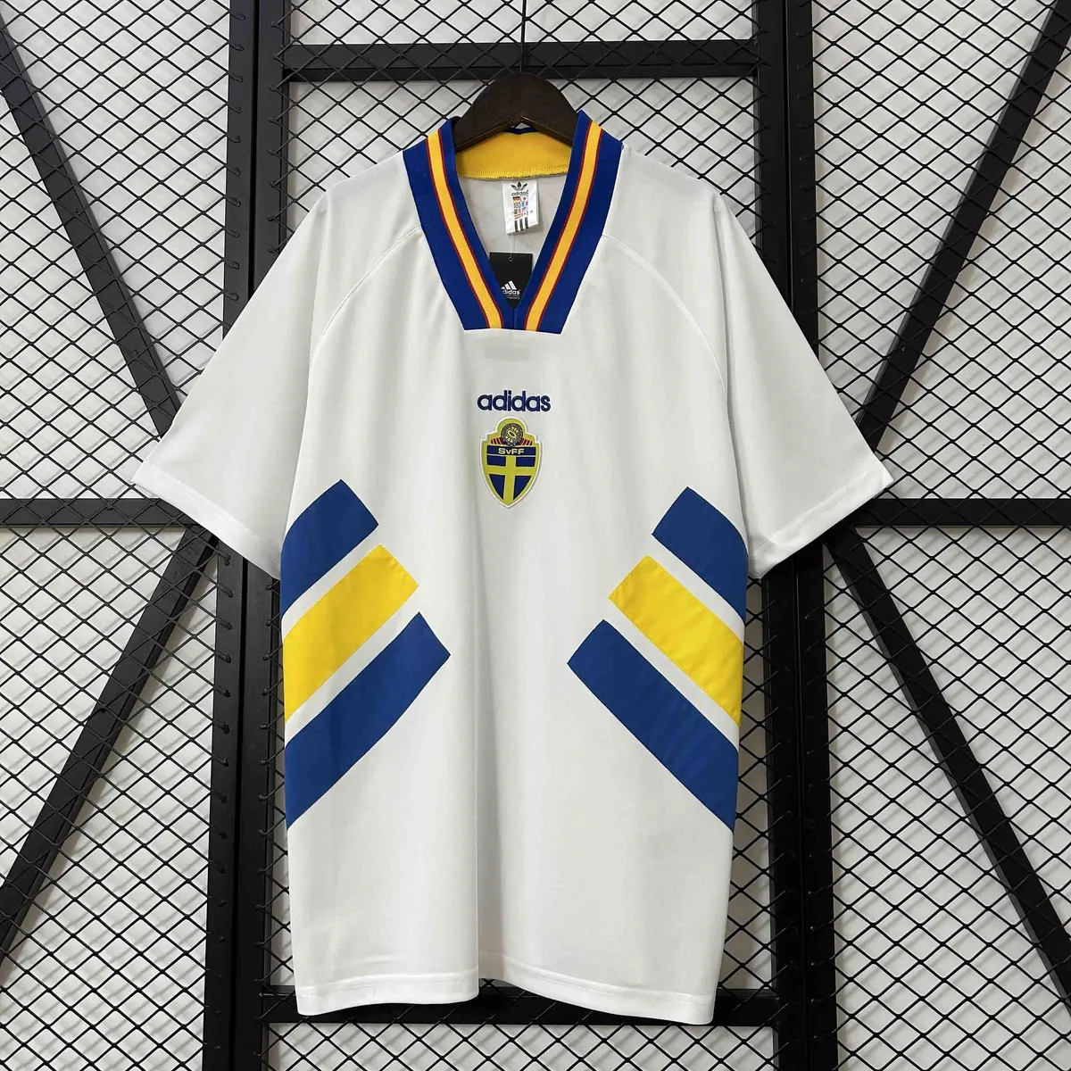 1994 Sweden away white 11