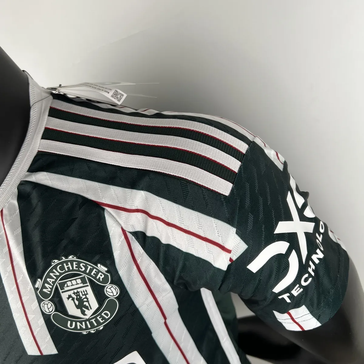 23-24 Manchester United away player version 1