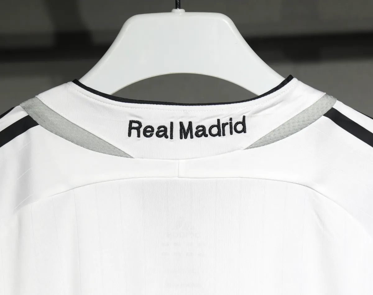 06-07 Real Madrid Home Retro Kit Vintage Player Version Sino Shirt AAAAJersey Dropship Yupoo 4
