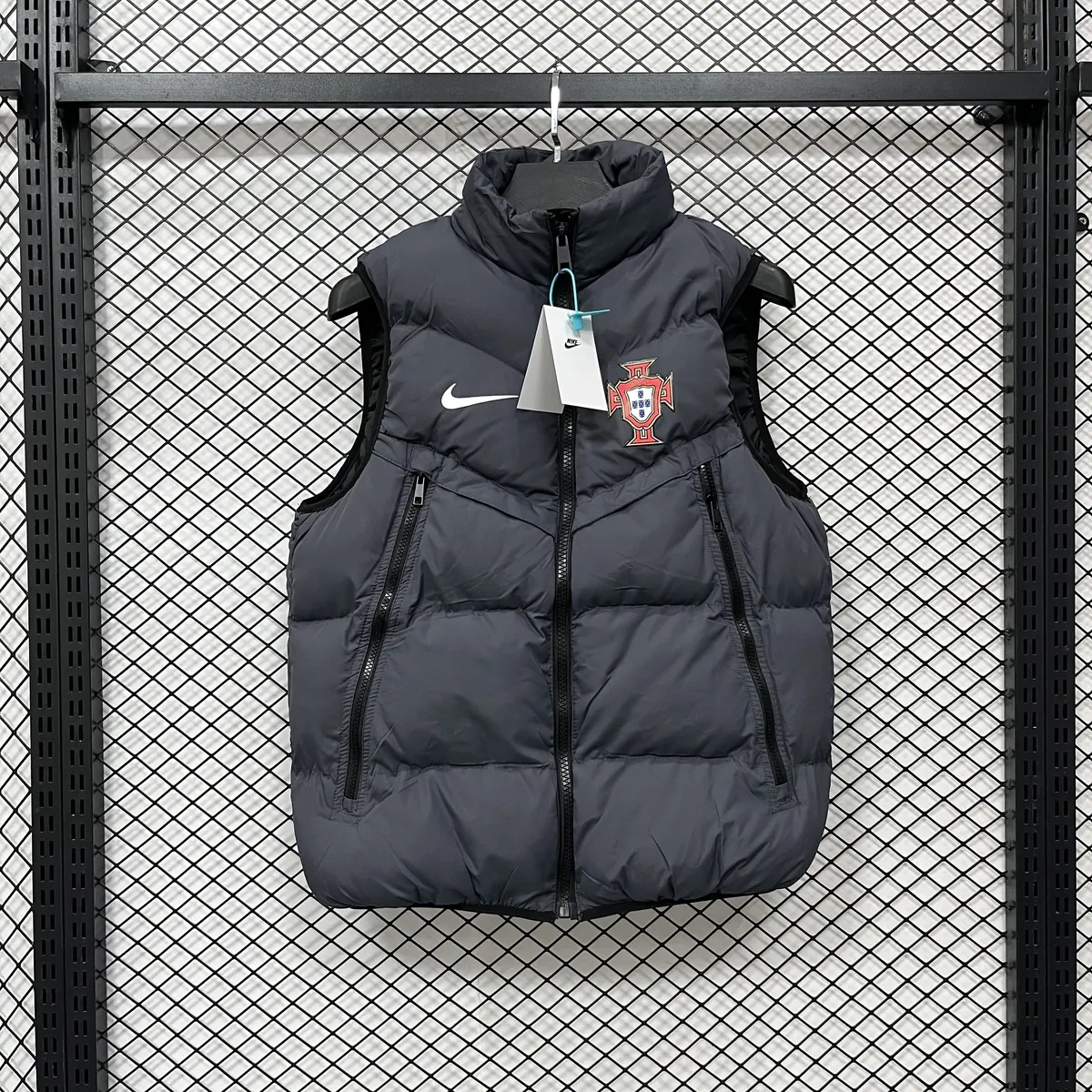 25-26 Portugal Vest Kit Soccer Windbreaker AAAAJersey Supply Yupoo 1