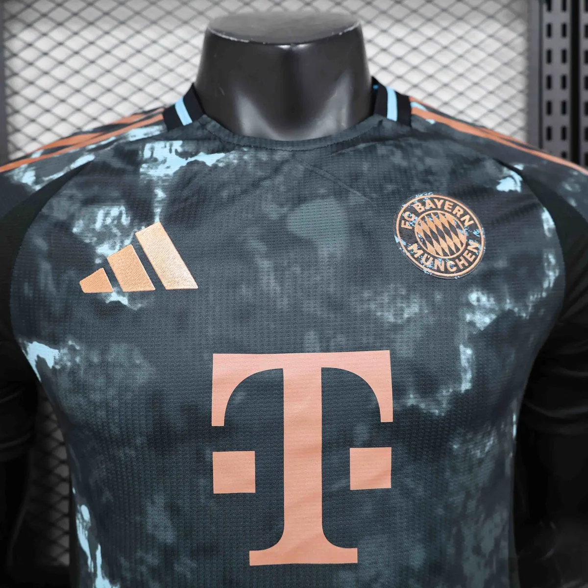 24-25 Bayern Munich Away Kit Player Version Shirt AAAAJersey Supplier Yupoo 6