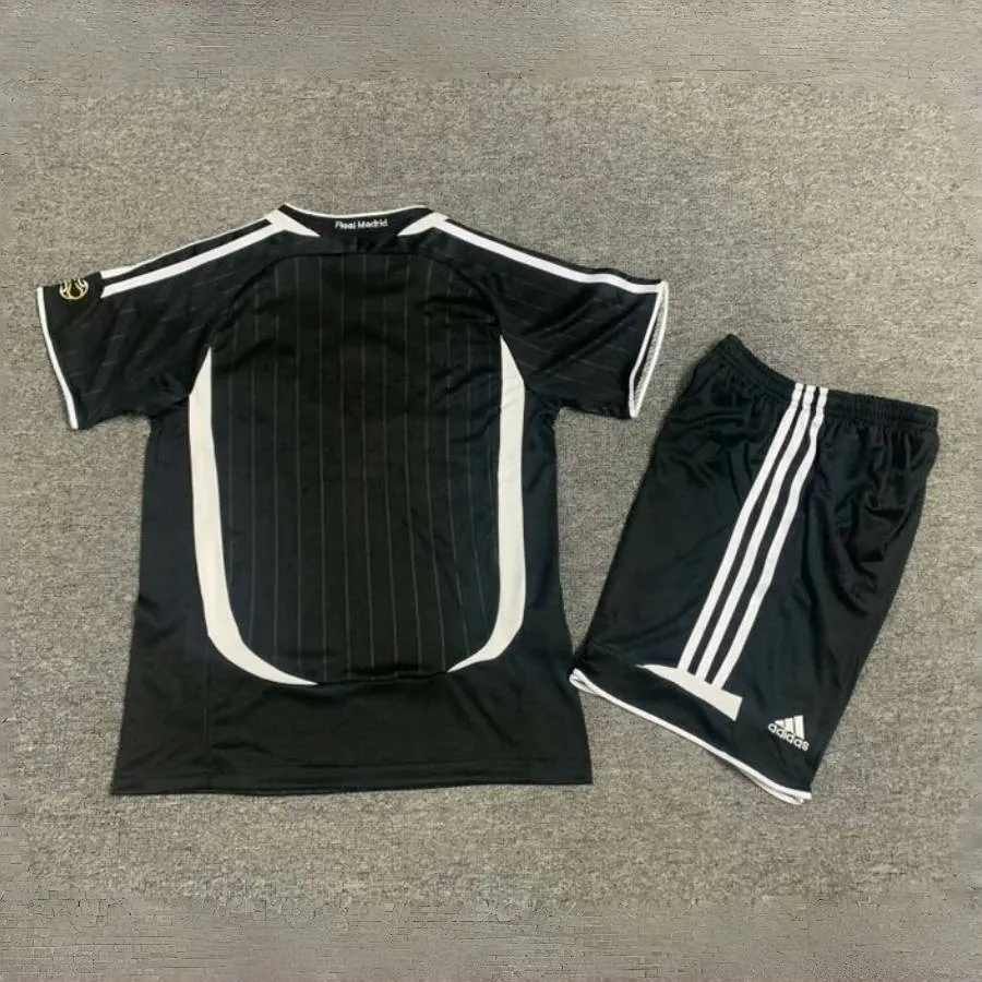 06-07 Real Madrid Away Retro Kid Kits Vintage Youth Apparels AAAAJersey Supplier Yupoo 1