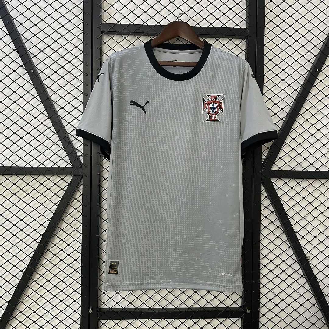 2025 Portugal Grey Goalkeeper Shirt Soccer Uniform AAAAJersey Dropship Yupoo 7