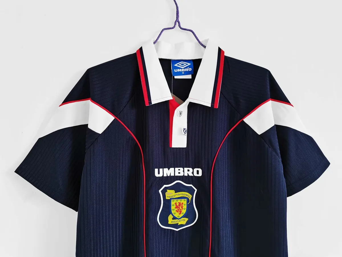 96-98 Scotland home 8