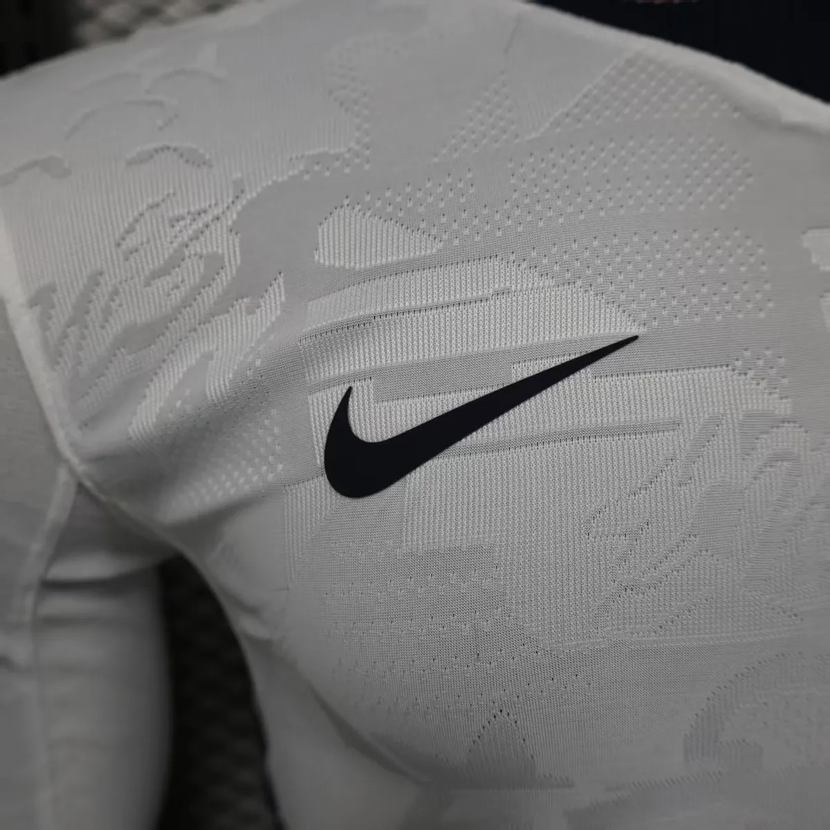 2026 World Cup England Home Kit Player Version Long Sleeve Football Shirt AAAAJersey Dropship Y 5