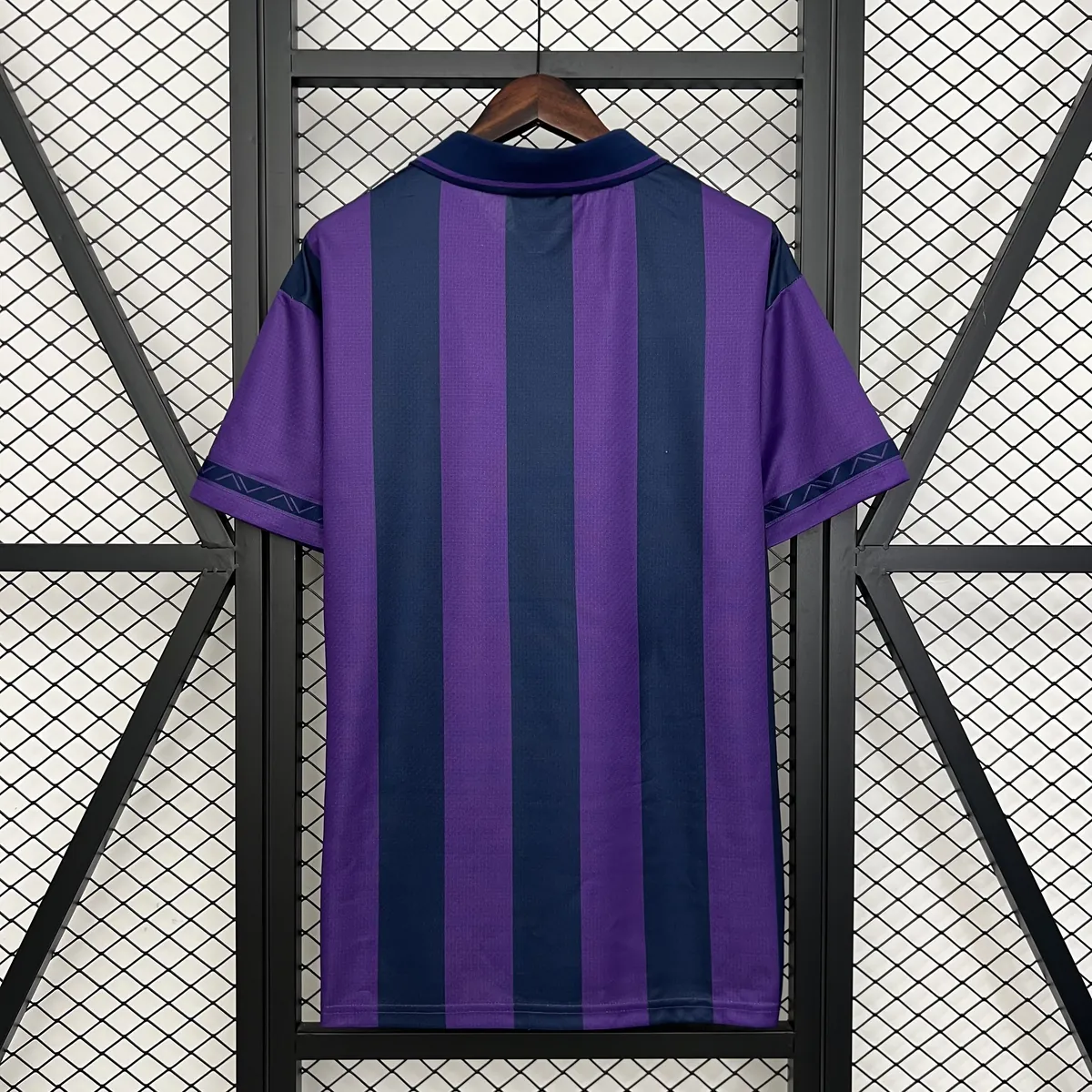 95-97 Tottenham HotSpur Away Retro Kit Vintage Sino Shirt AAAAJersey Wholesale Yupoo 1