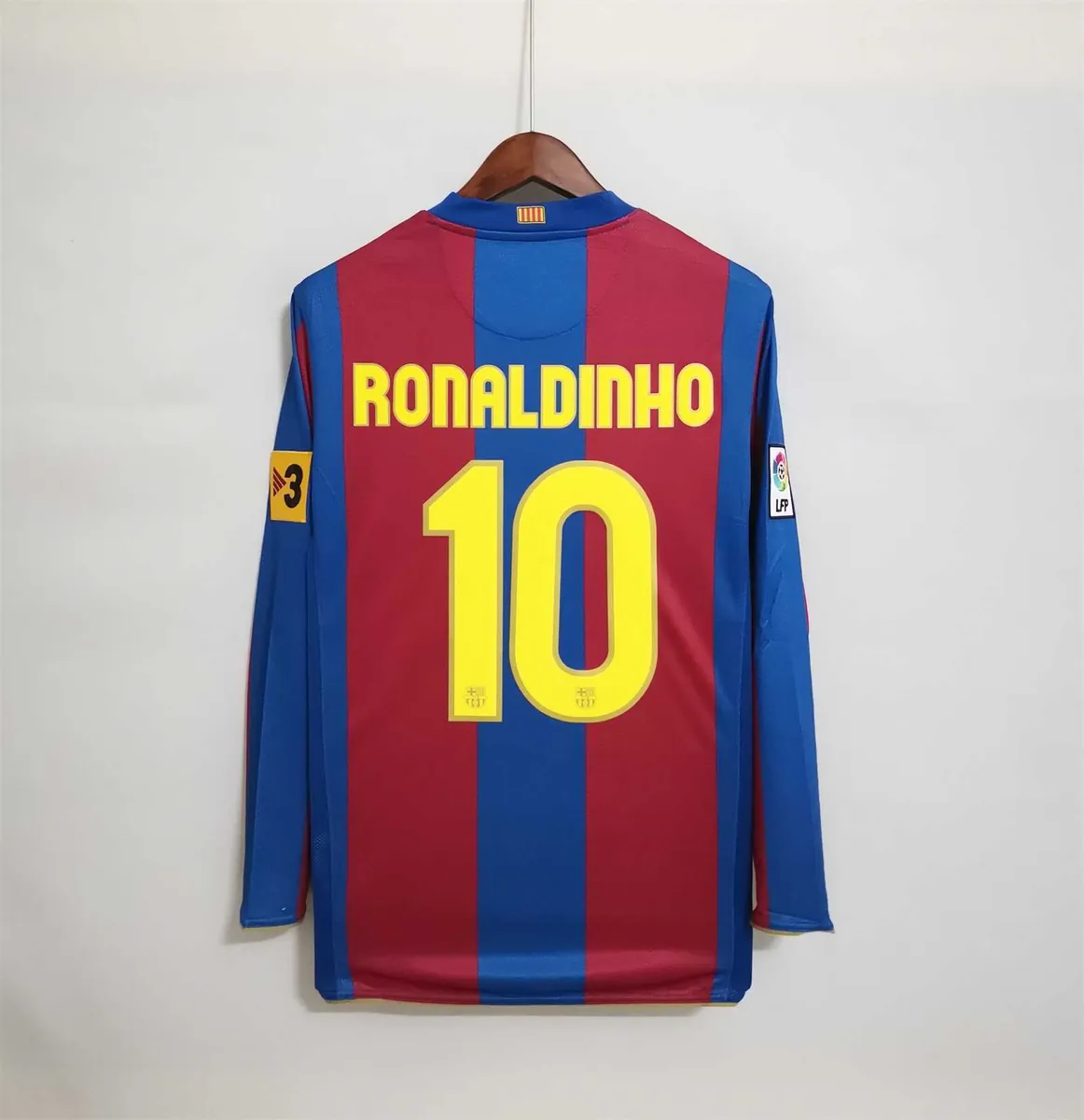 07-08 Barcelona home long sleeves 10