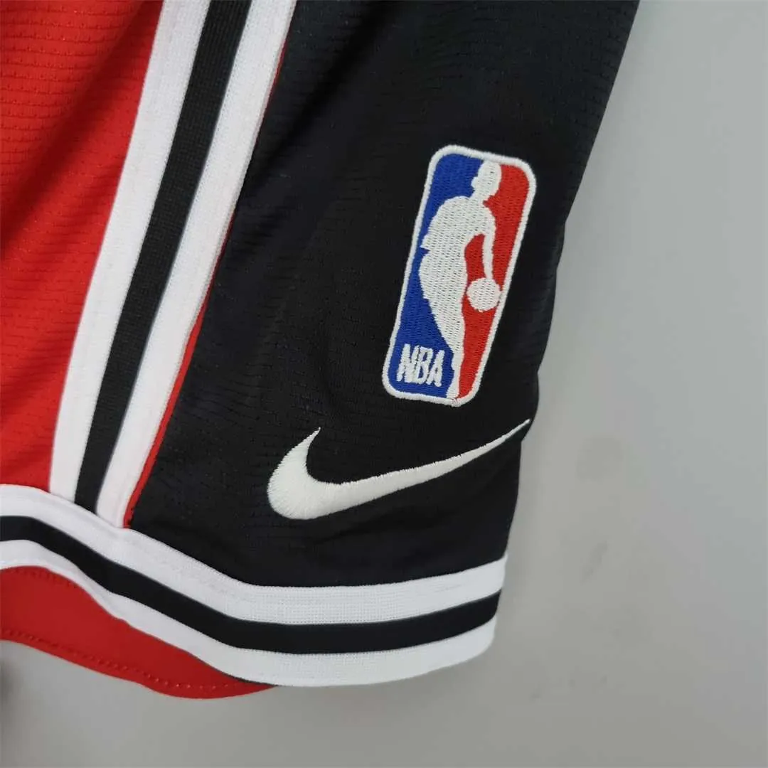2022 Chicago Bulls NBA US Training Shorts Red Black 2