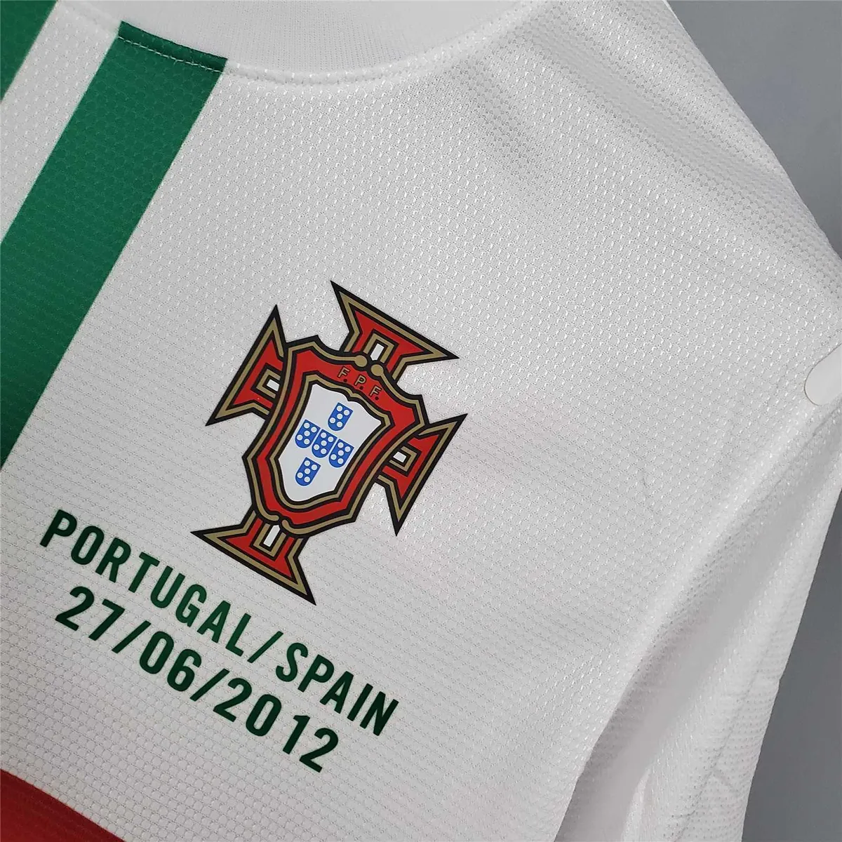 2012 Portugal away white 8