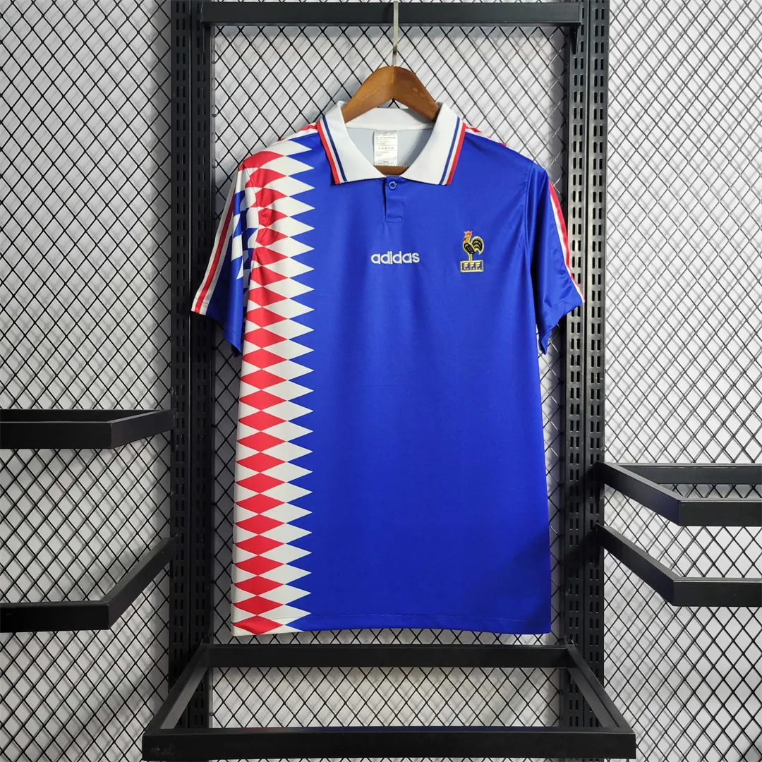 1994 France home 8