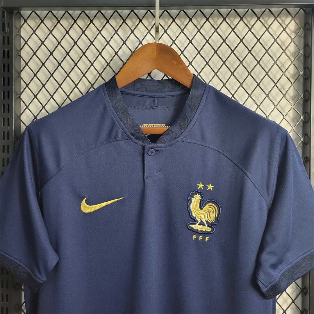 2022 France home 13