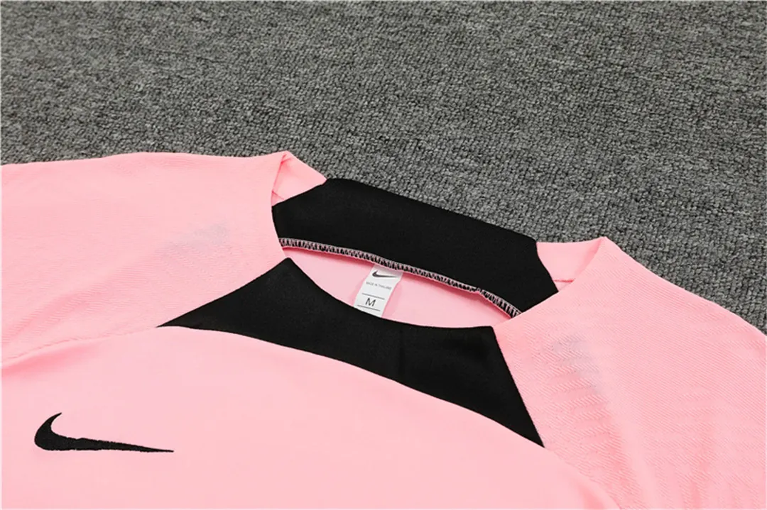 22-23 PSG Training Kit Pink 14