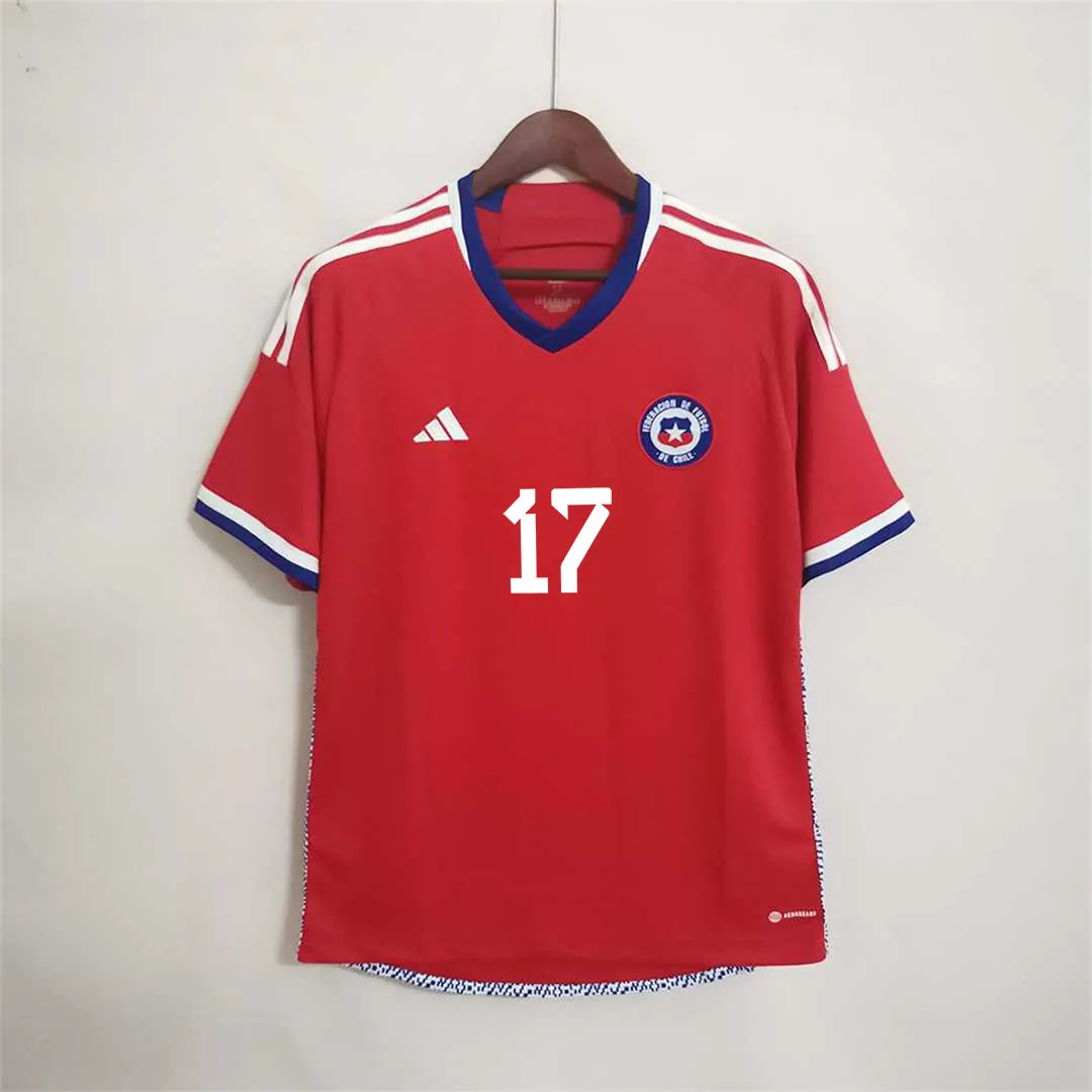 2022 Chile home 14