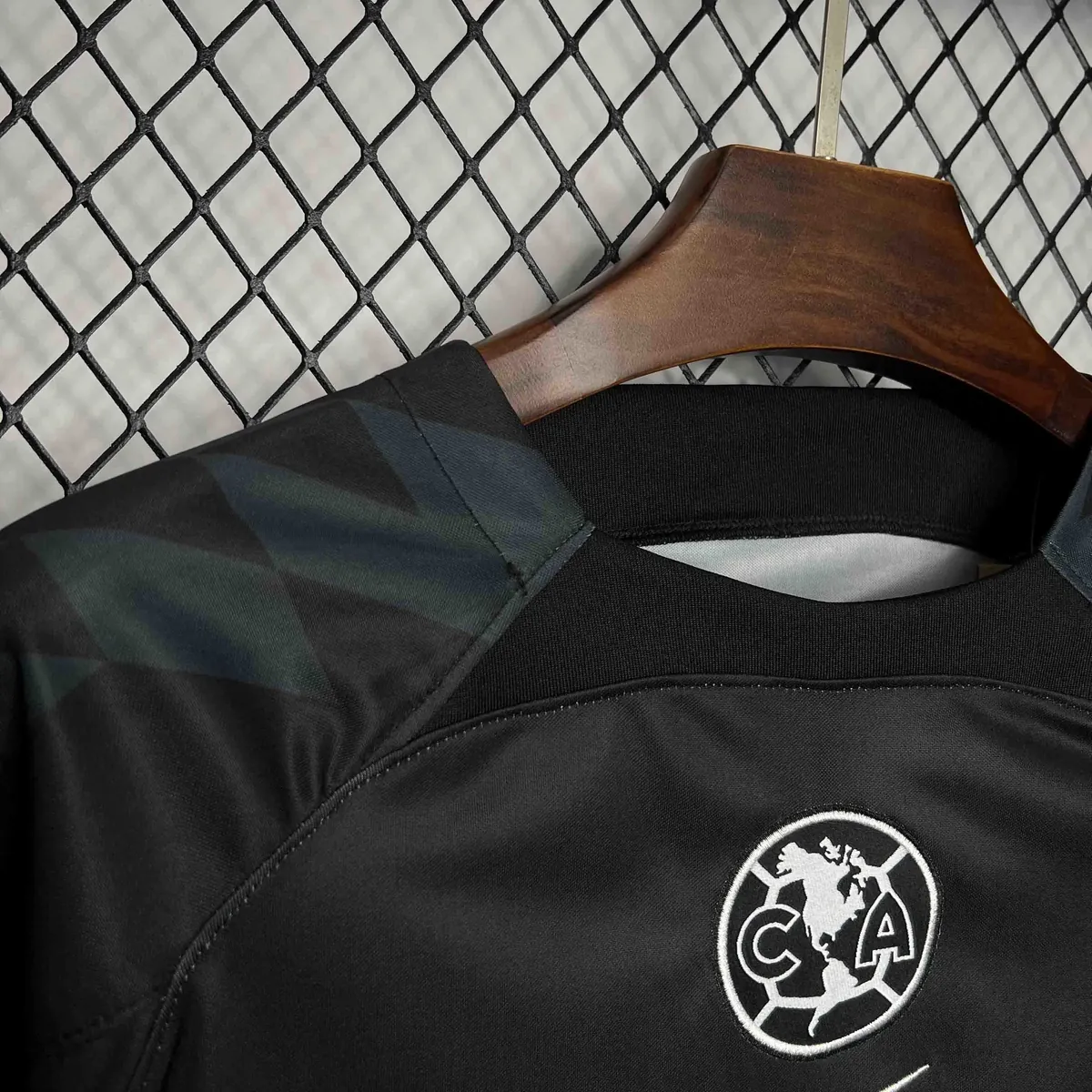 23-24 Club América Goalkeeper Kit Black Shirt Soccer Jerseys Yupoo 1