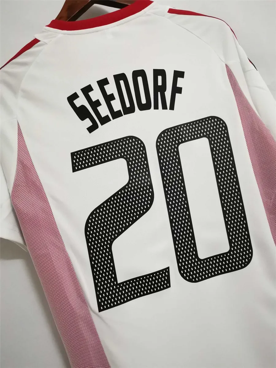 02-03 AC Milan away white 4