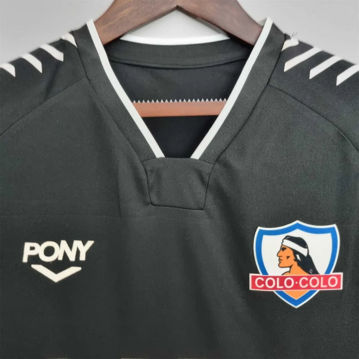 1992 Colo-Colo away 3