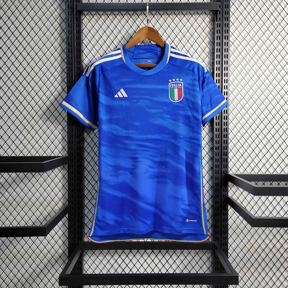 2023 Italy home 10