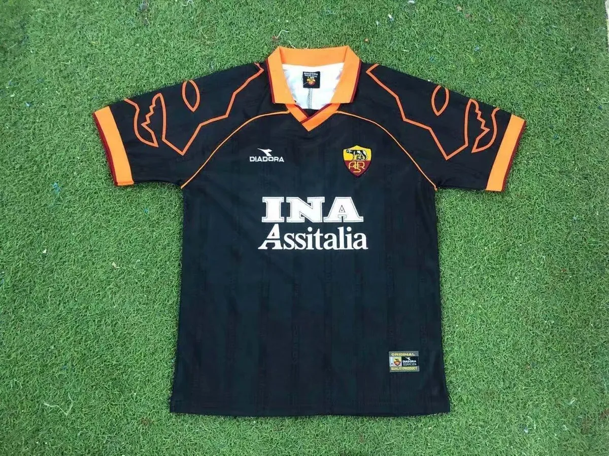 99-00 Roma away 2