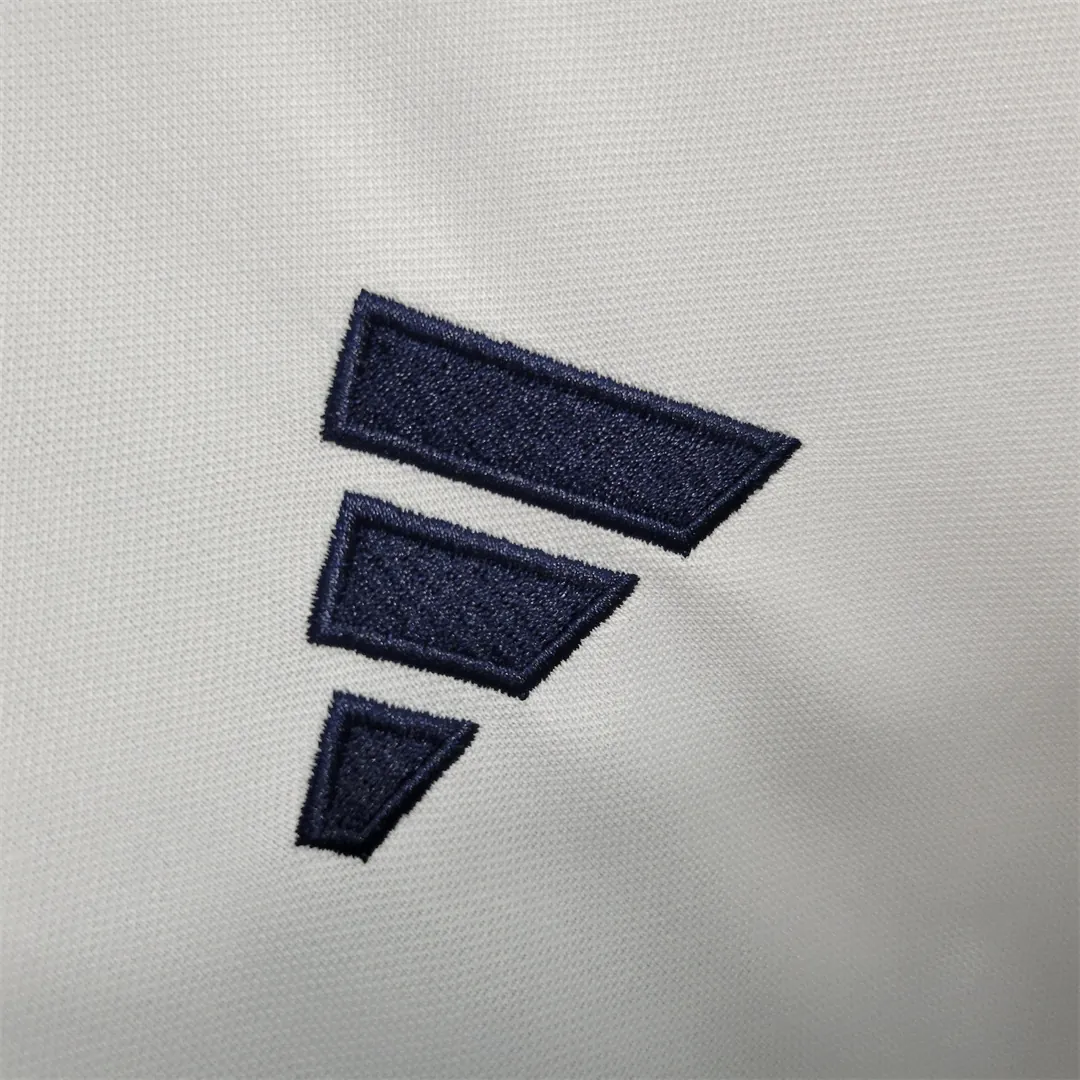 23-24 Cruzeiro White Training Suit1684407289000 4