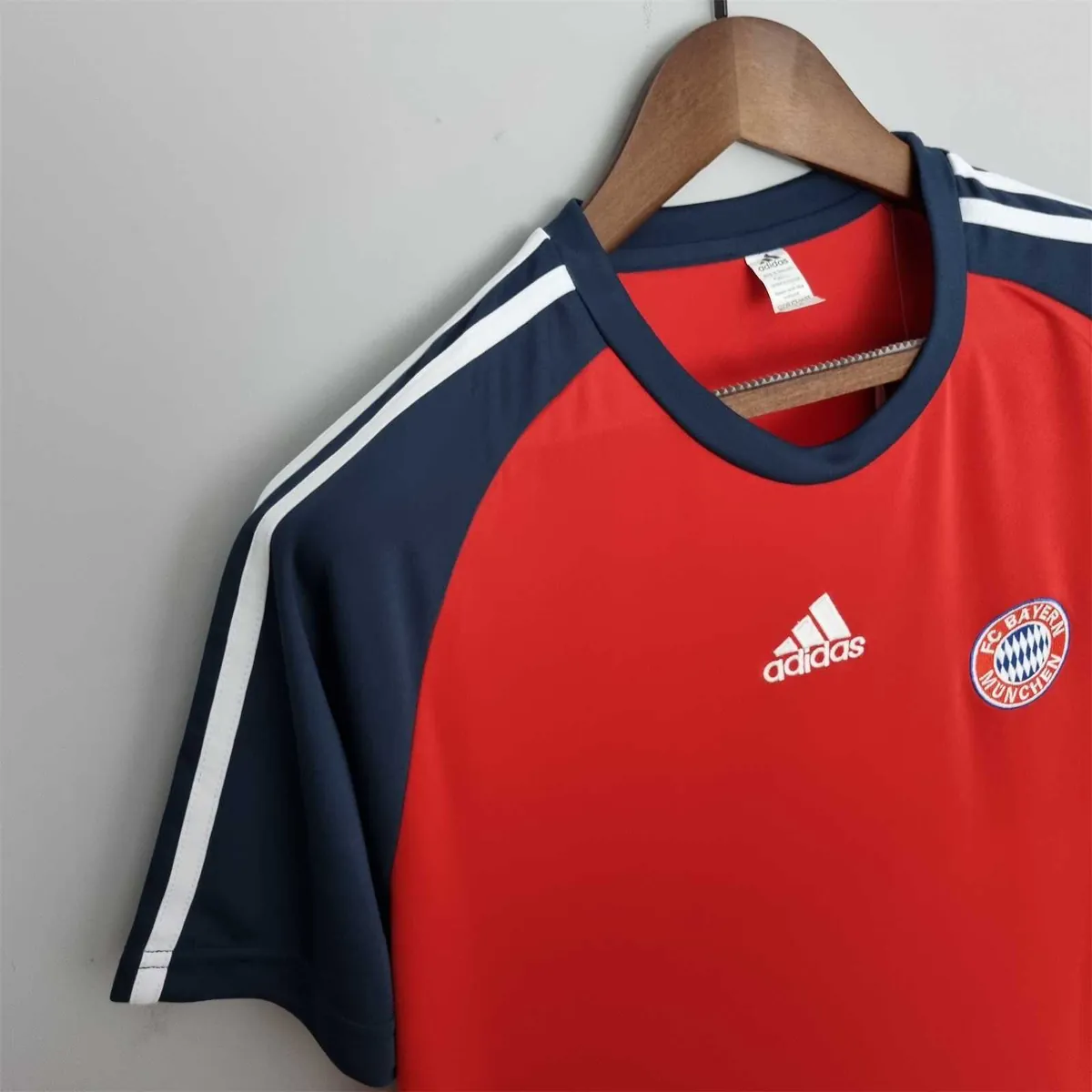 22-23 Bayern training suit red 5