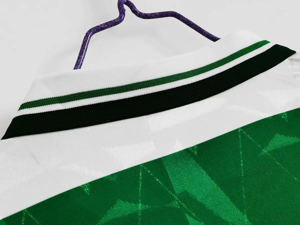 89-91 Celtic home 7