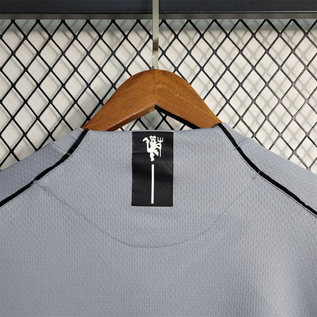 07-08 Manchester United gray goalkeeper Long Sleeve 3