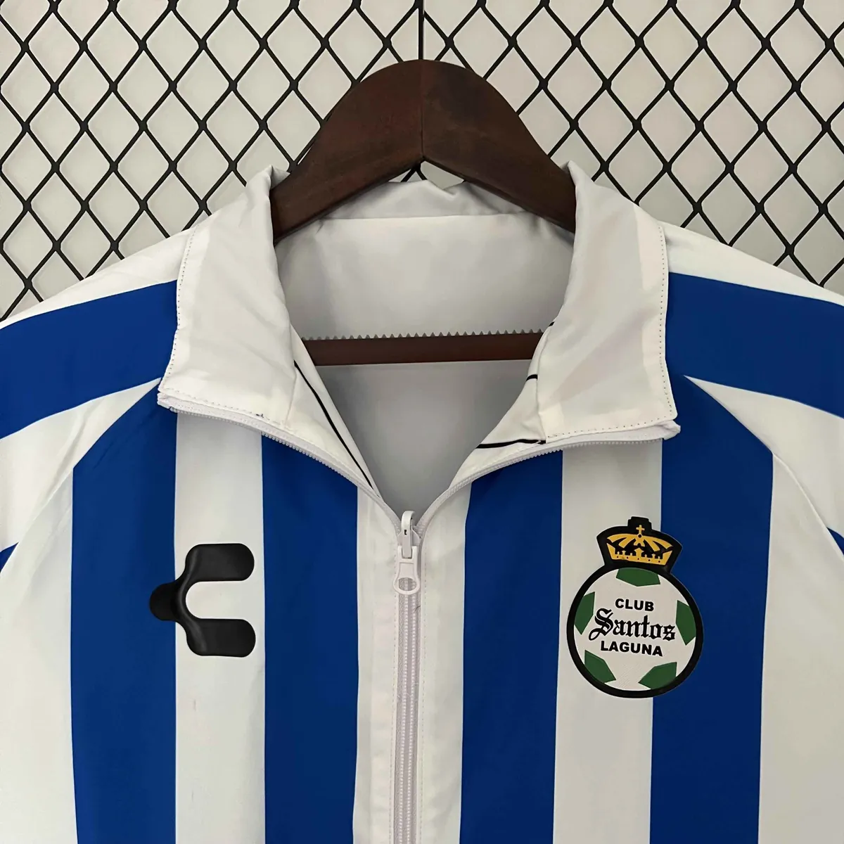23-24 Santos Laguna Reversible Windbreaker White&Blue Double-Sides Jacket Soccer Jerseys For Sa 3