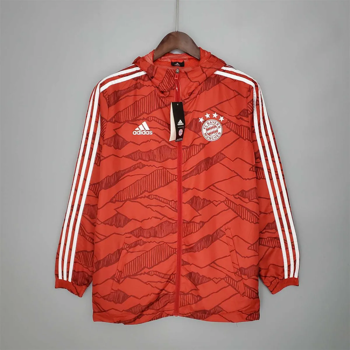 21-22 Bayern Red Windbreaker1684404583000 8