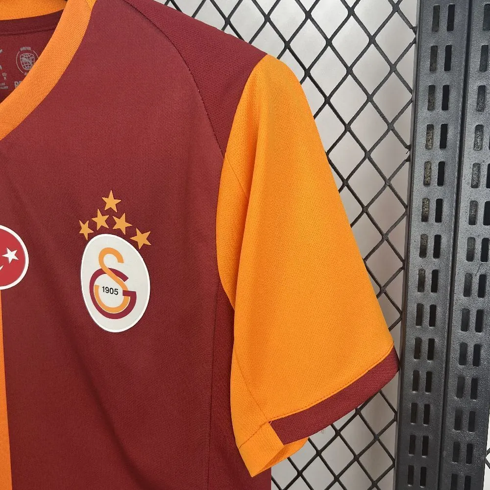 25-26 Galatasaray Home Kit Football Uniforms Sport Shirt AAAAJersey Supply Factory Yupoo 1