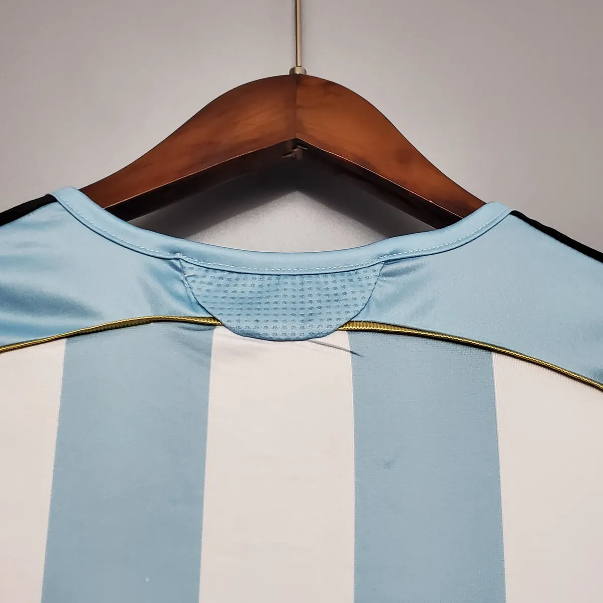 2006 Argentina home 2