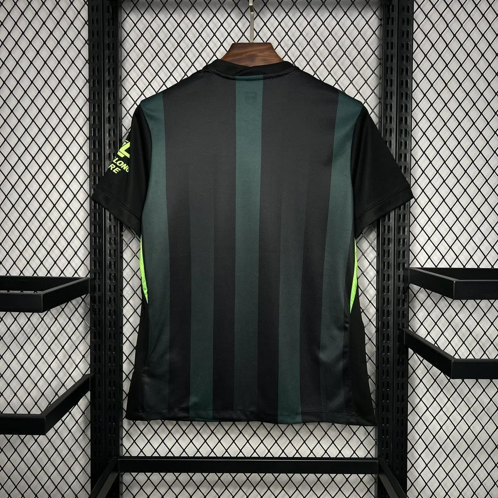 24-25 Wolfsburg Away Kit Football Wear Sport AAAAJersey Yupoo 4