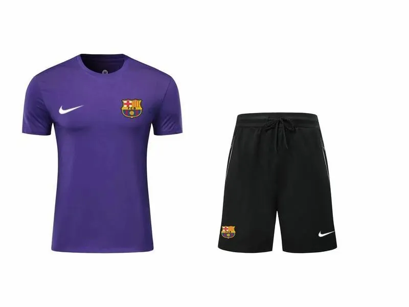 Football T-shirt 8