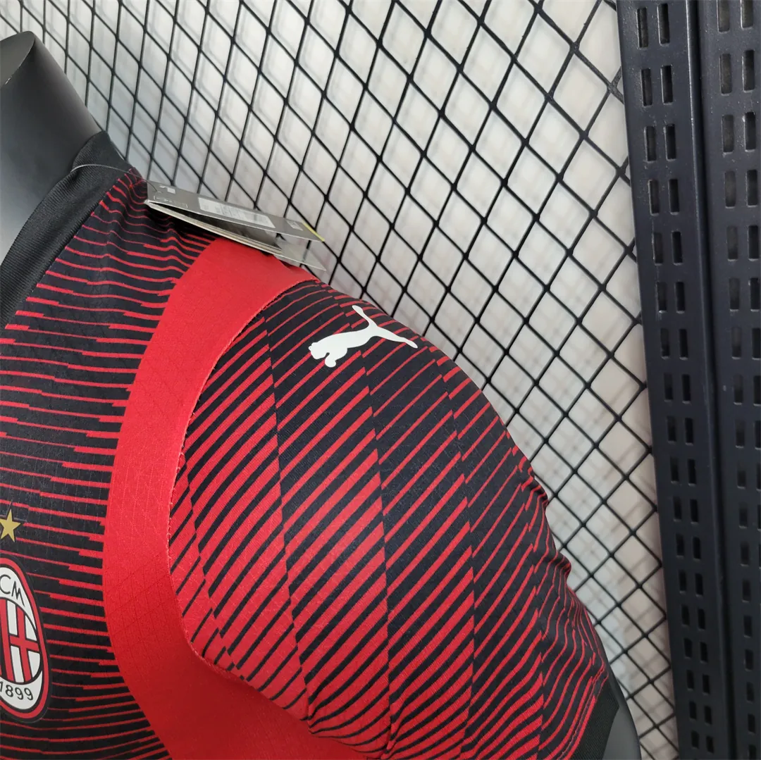 23-24 AC Milan home player version 4