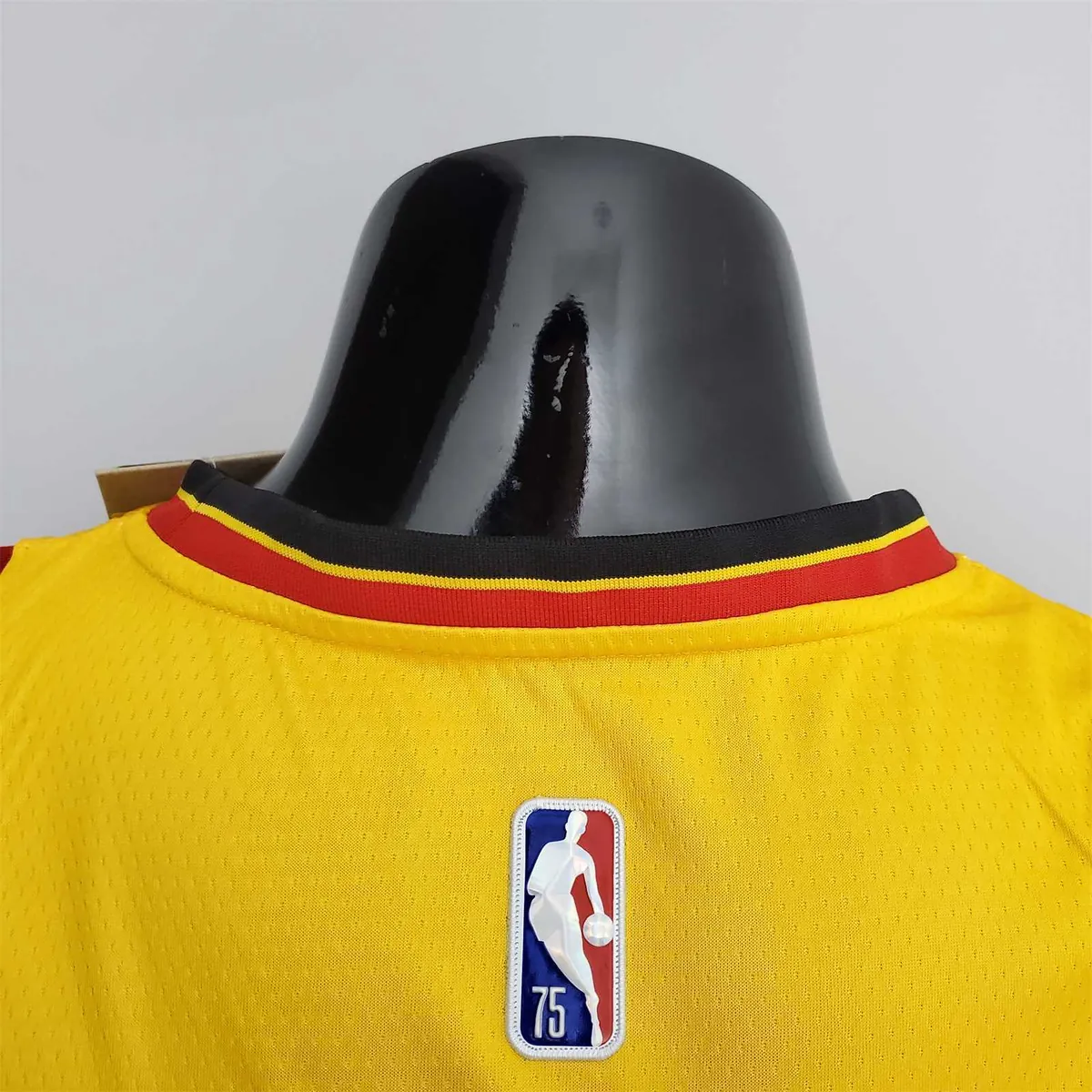 75th Anniversary 2202 Season YOUNG#11 Atlanta Hawks City Edition Yellow NBA Jersey 4