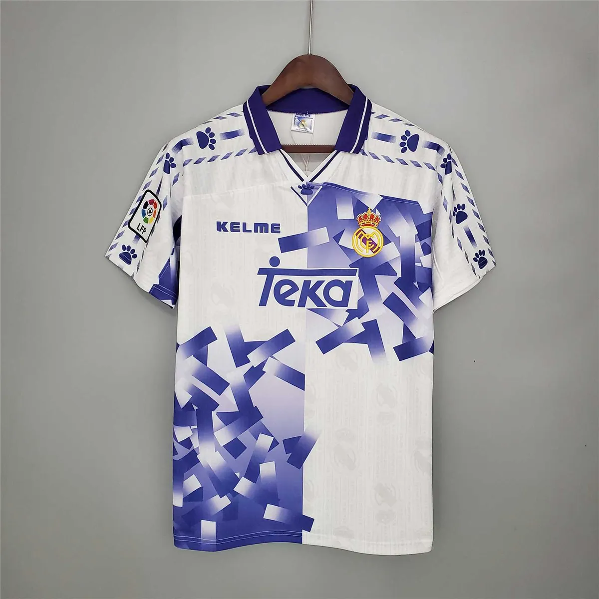 96-97 Real Madrid third away 8