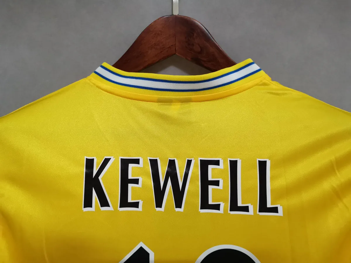 2000 Leeds United away 5