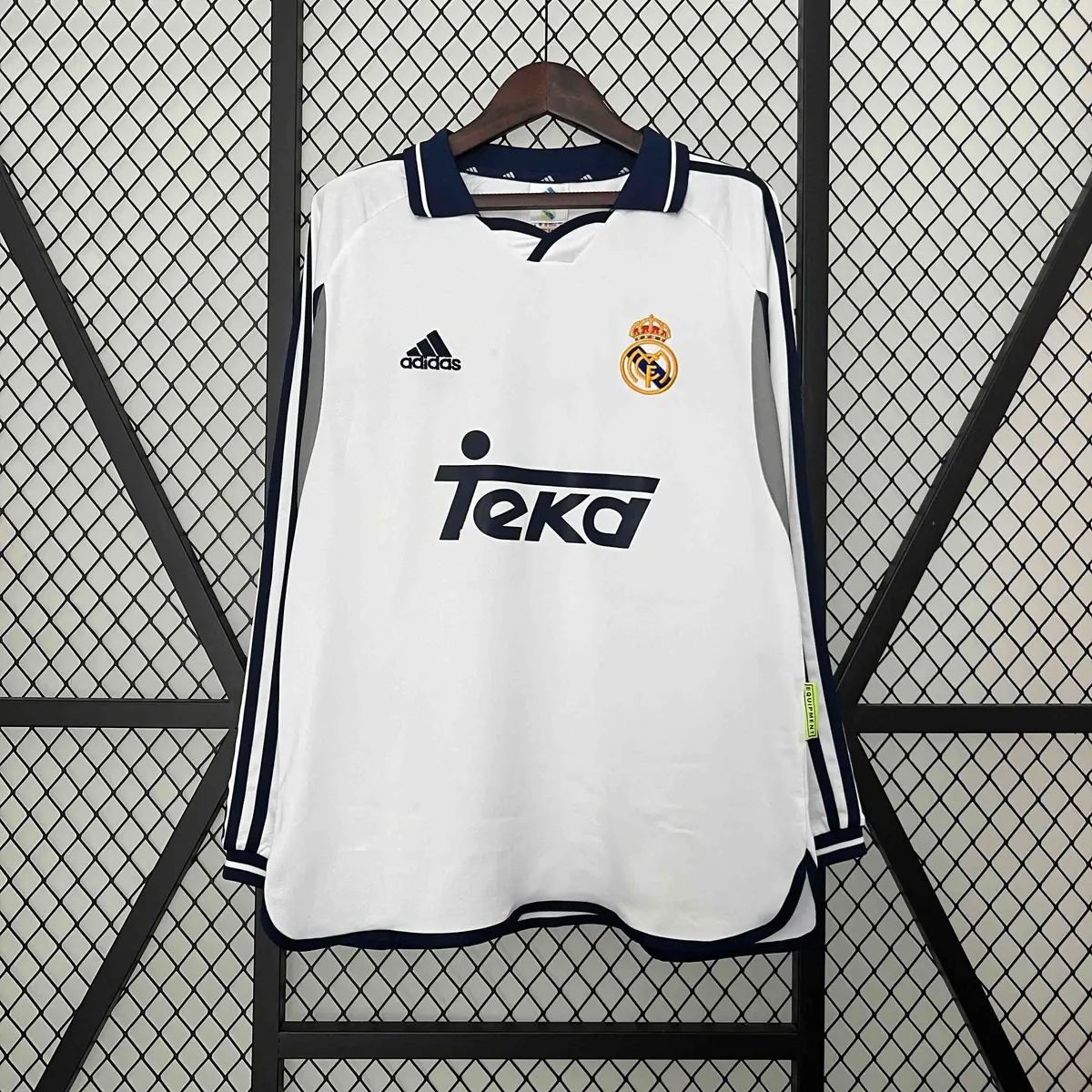 00-01 Real Madrid Home Retro Kit Long Sleeve Vintage Shirt Football AAAAJersey Supplier 7