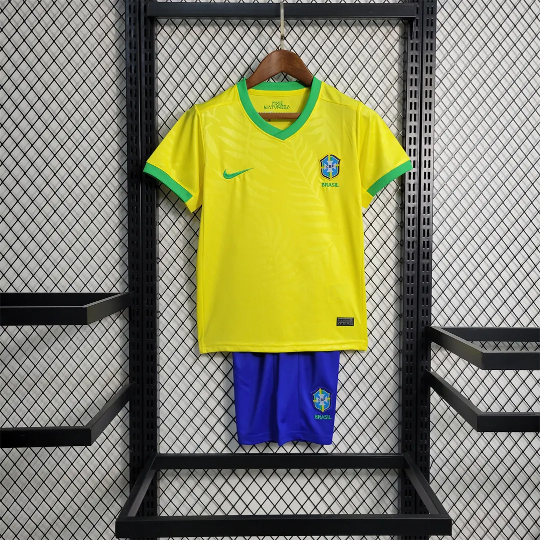 23-24 Brazil home kids kit size 16-28 futbol shirts 12