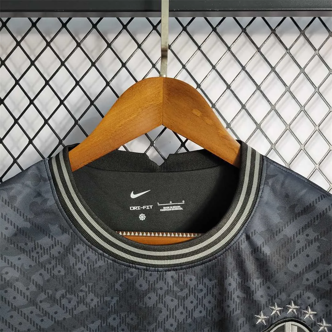 2022 Brazil black 1
