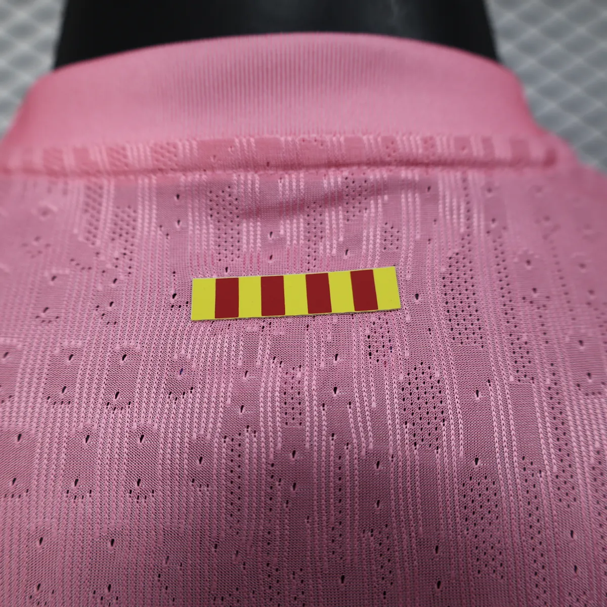 25-26 Barcelona Pink Kit Player Version Shirt AAAAJersey Supply Yupoo 8