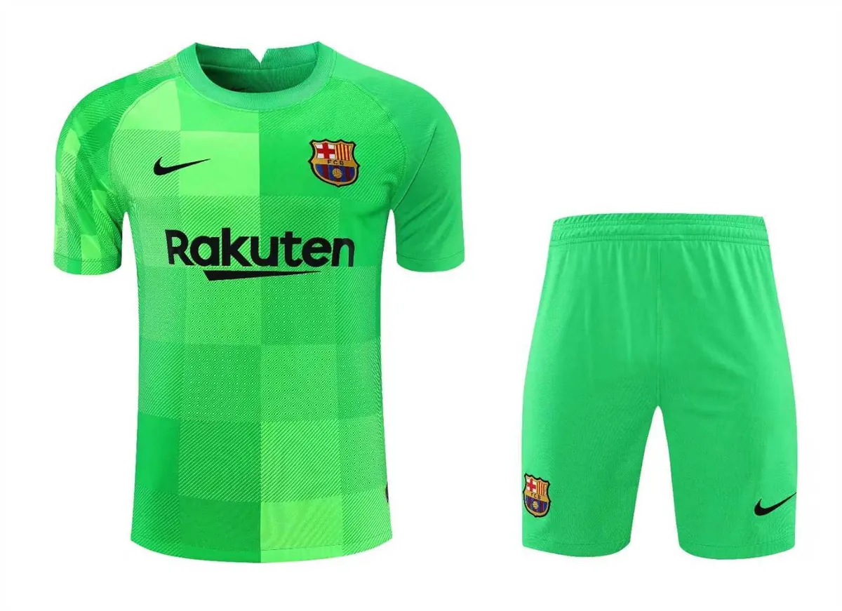 21-22 Barcelona green goalkeeper 16