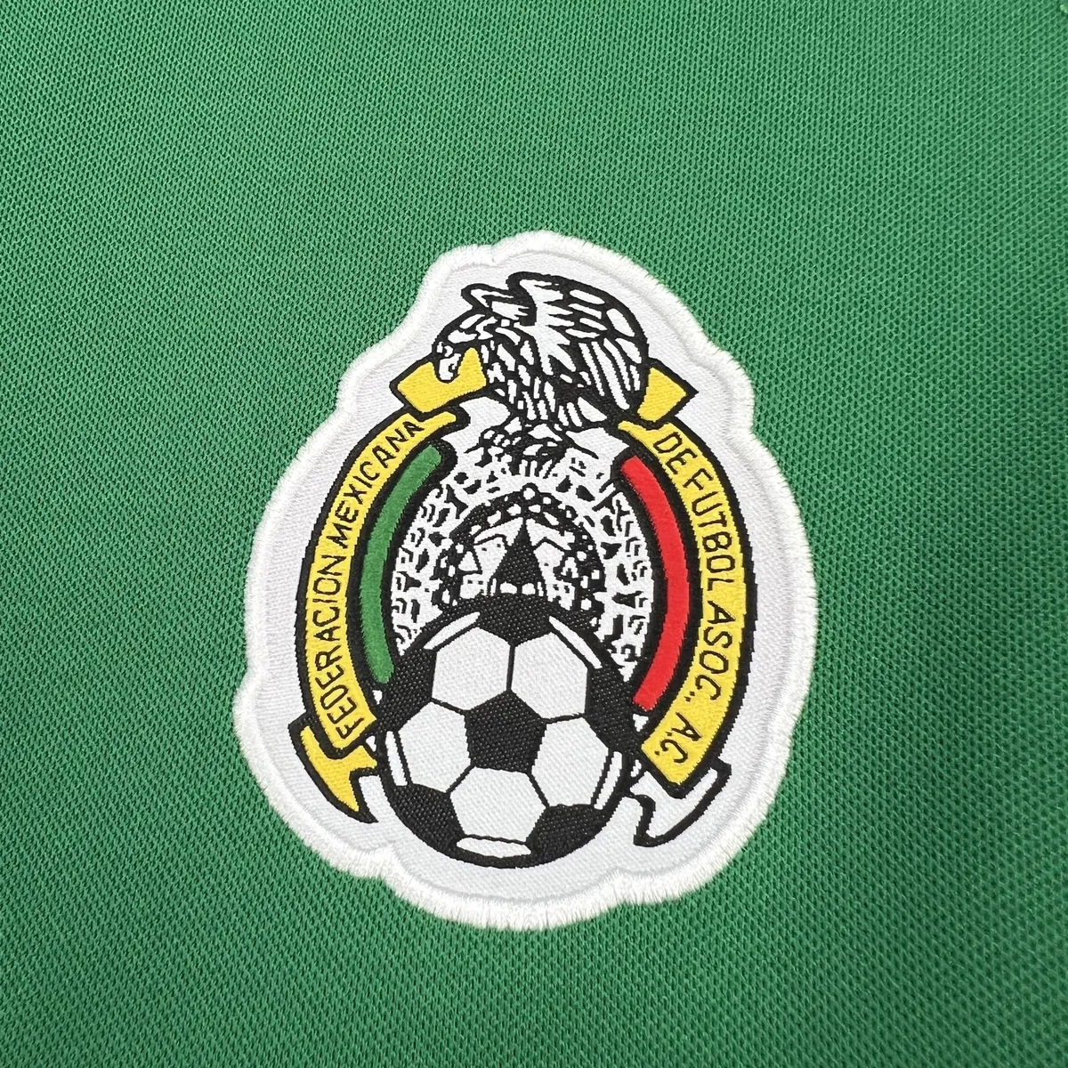 2002 Mexico Mens Home Football Retro Kit Vintage T-Shirt AAAAJersey Wholesale Yupoo 8 4