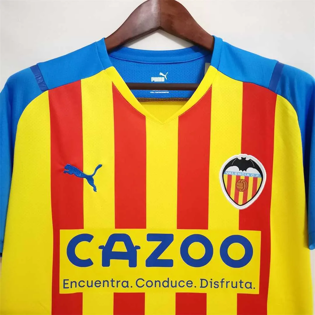 22-23 Valencia third away 2