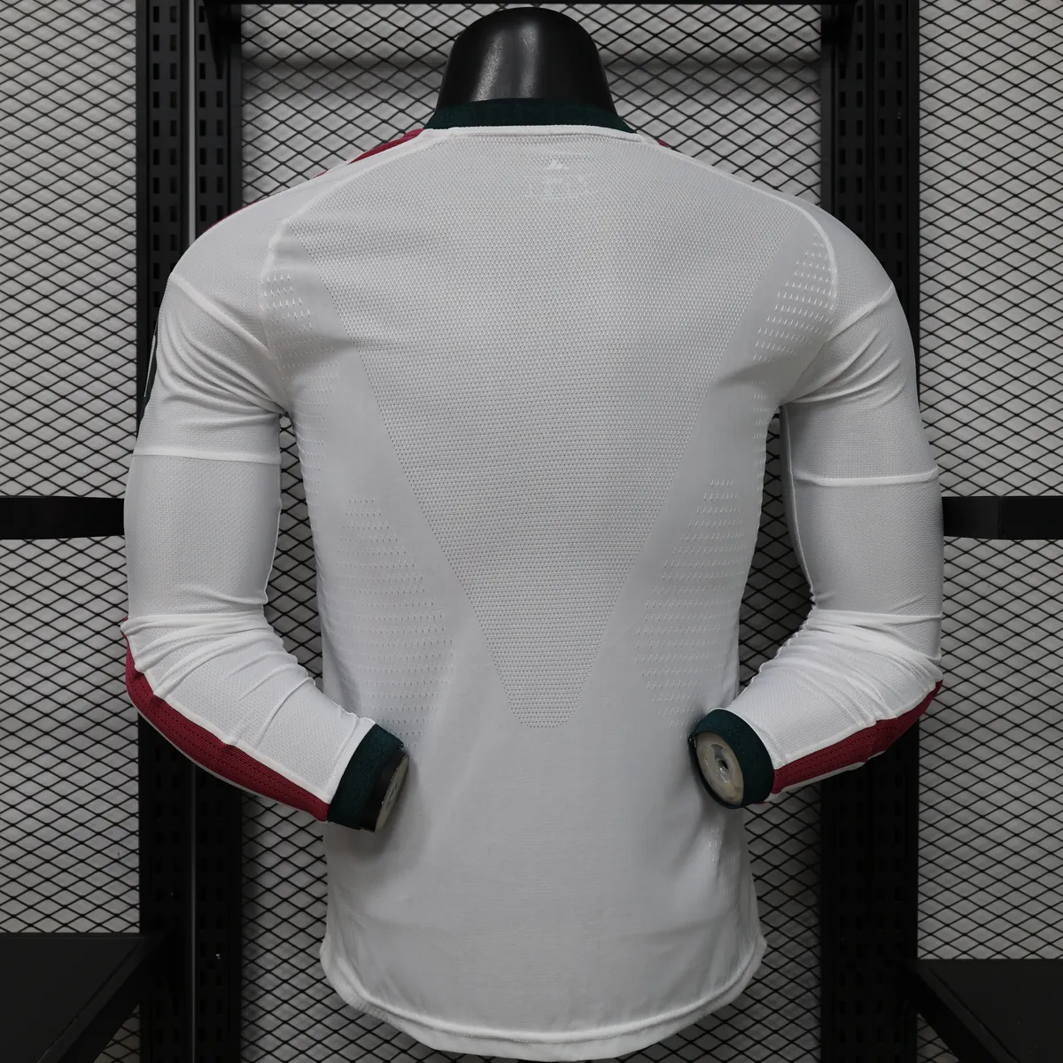 26-27 Real Madrid Mens Home Kit Player Version Football Long Sleeve Shirt AAAAJersey Supply Yupoo 2